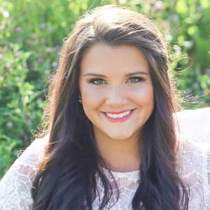 Meet your Posher, Briana